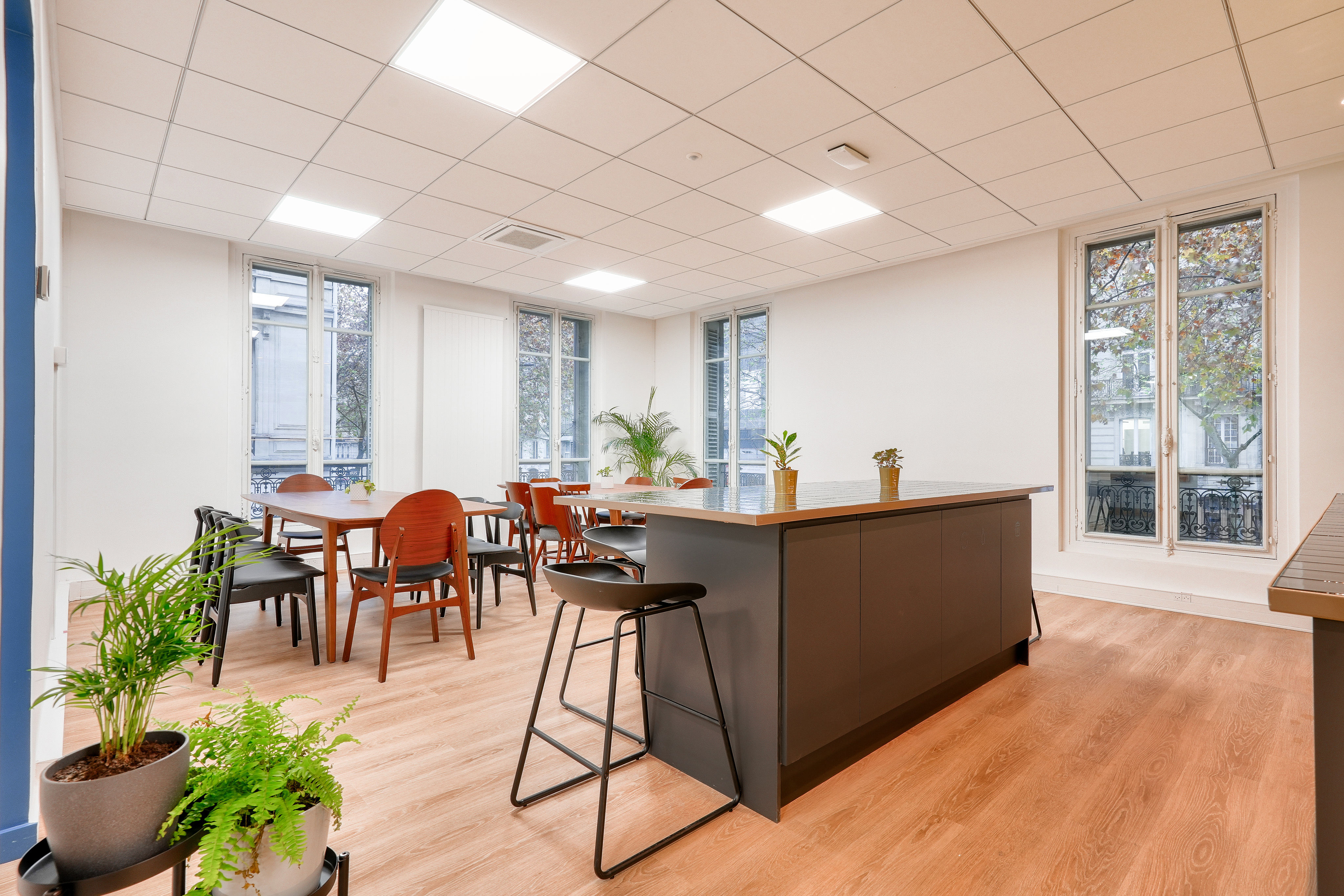 Bureaux à louer paris 7