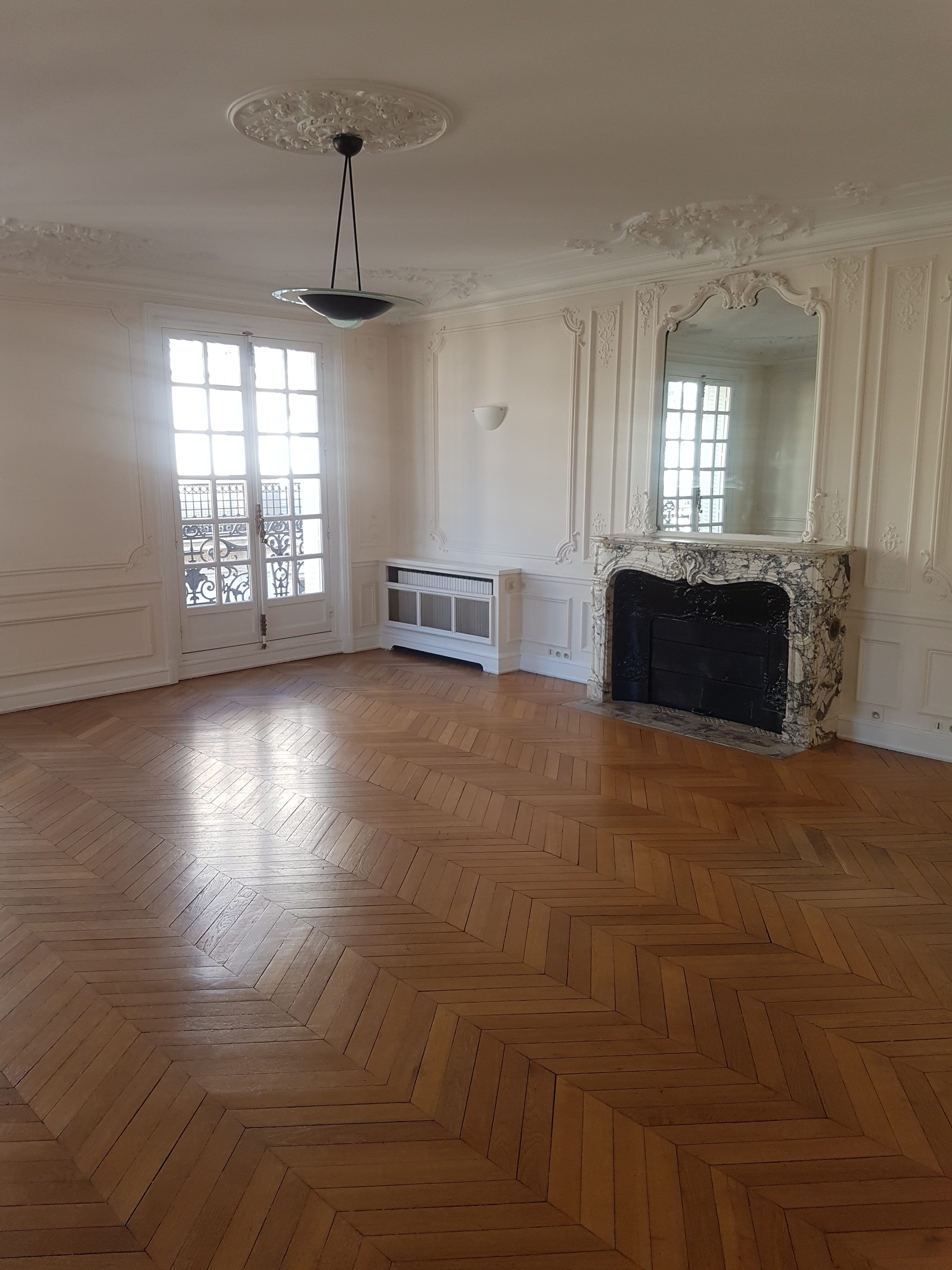 Bureaux à louer paris 4