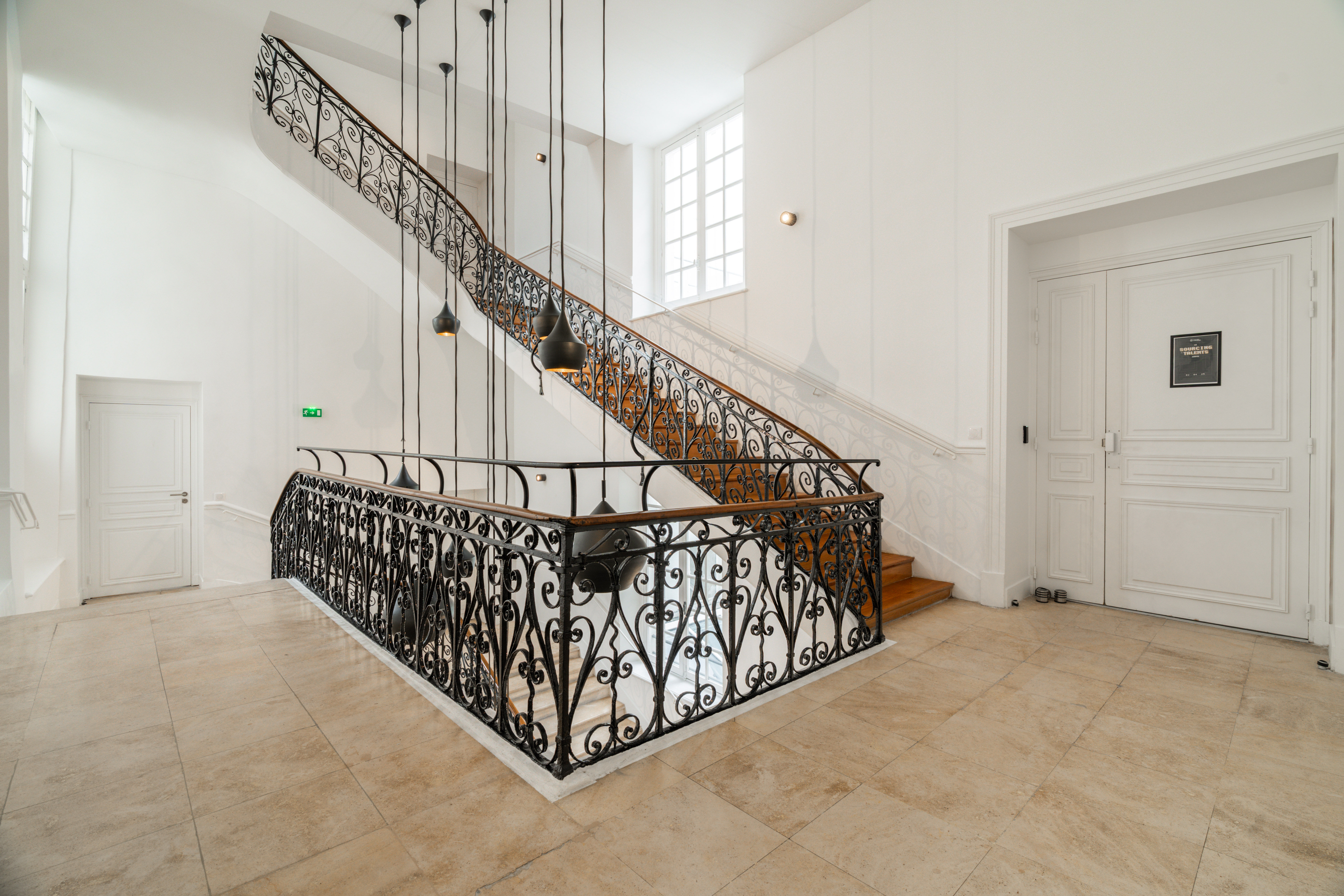 Bureaux à louer paris 4