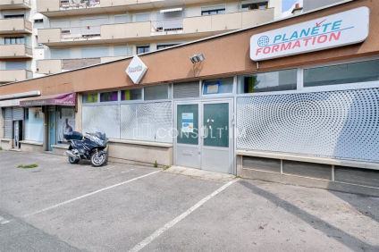 Bureaux à vendre le kremlin bicetre 1