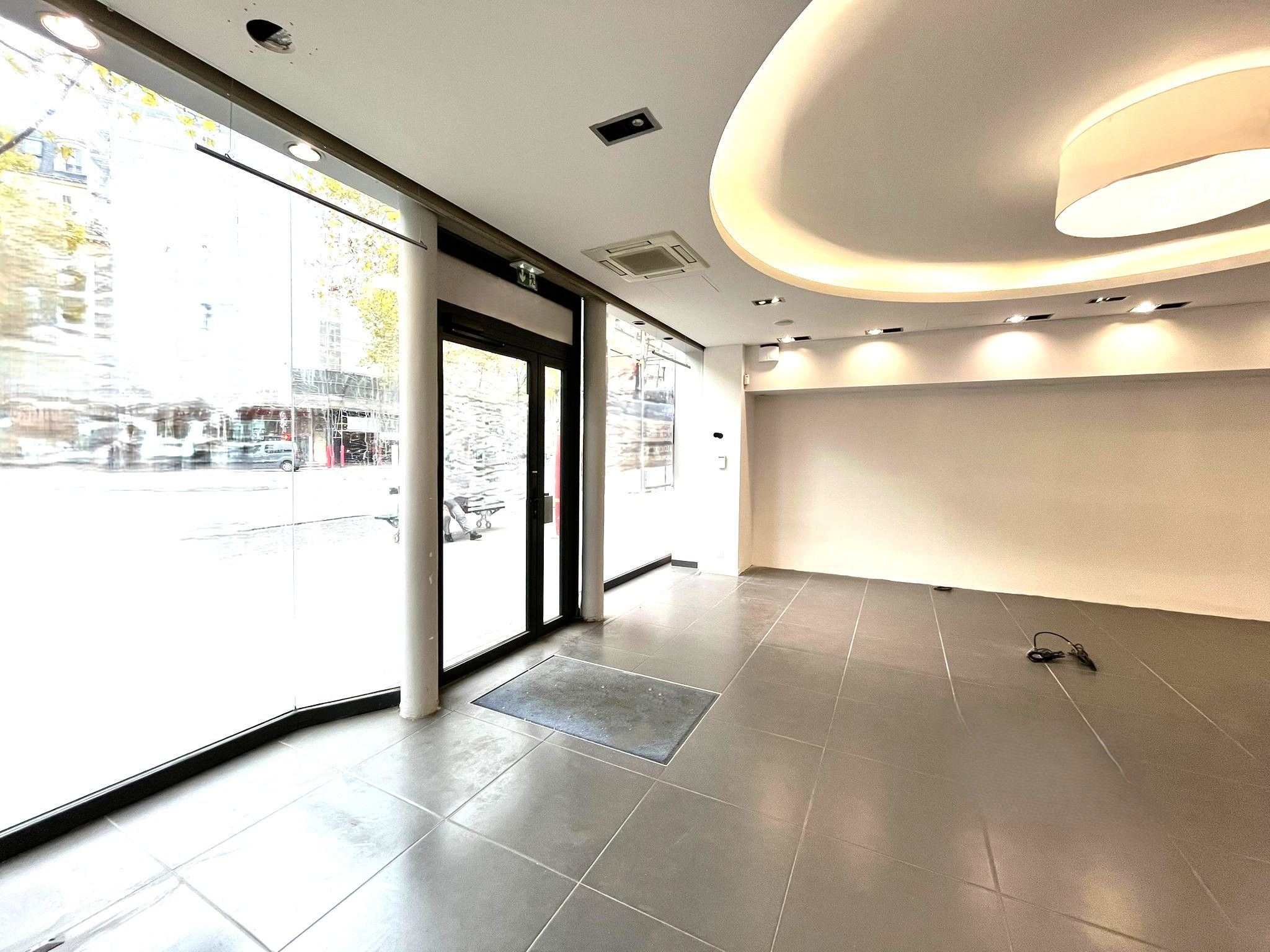 boutique à louer paris 3