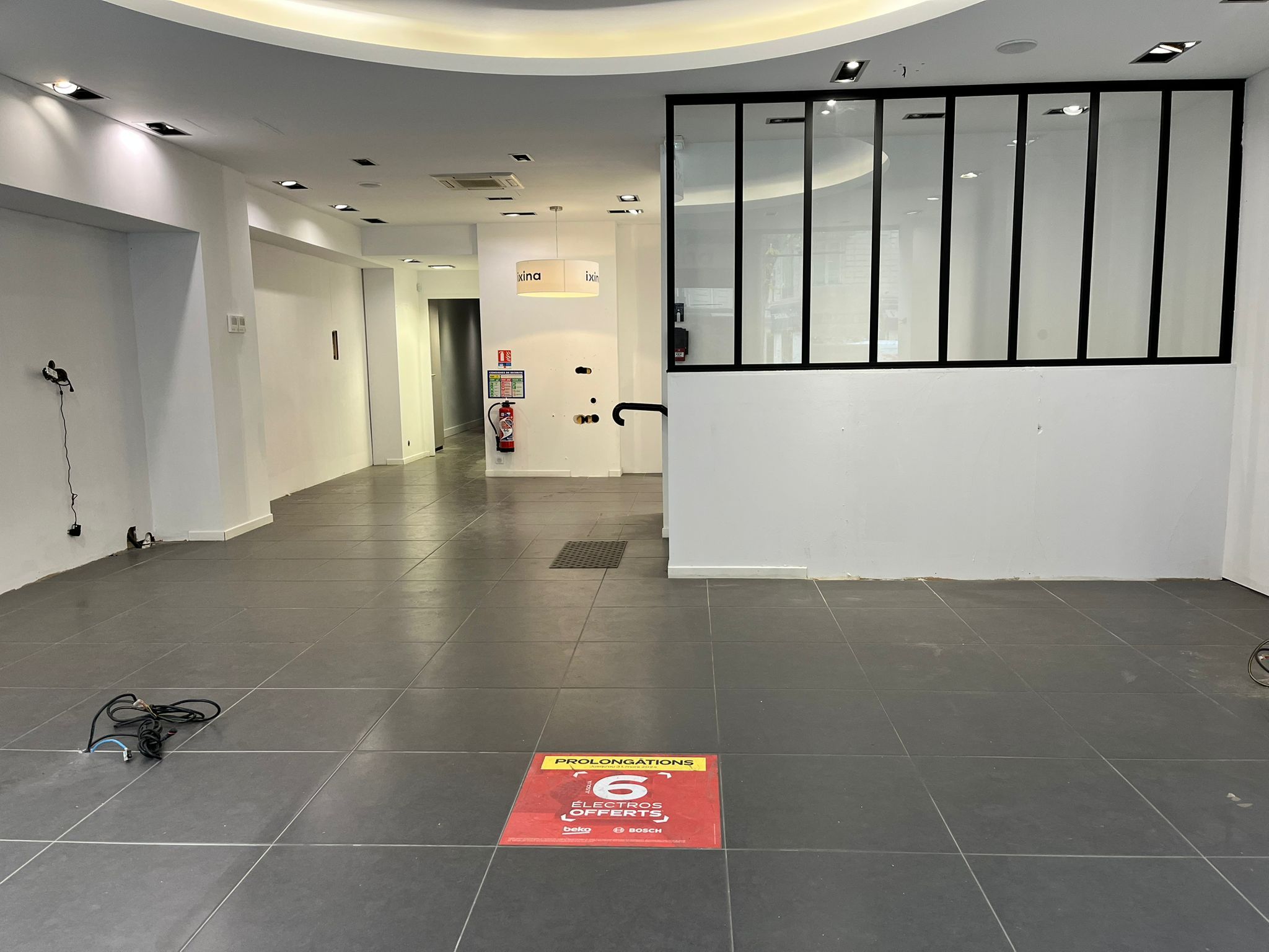 boutique à louer paris 4