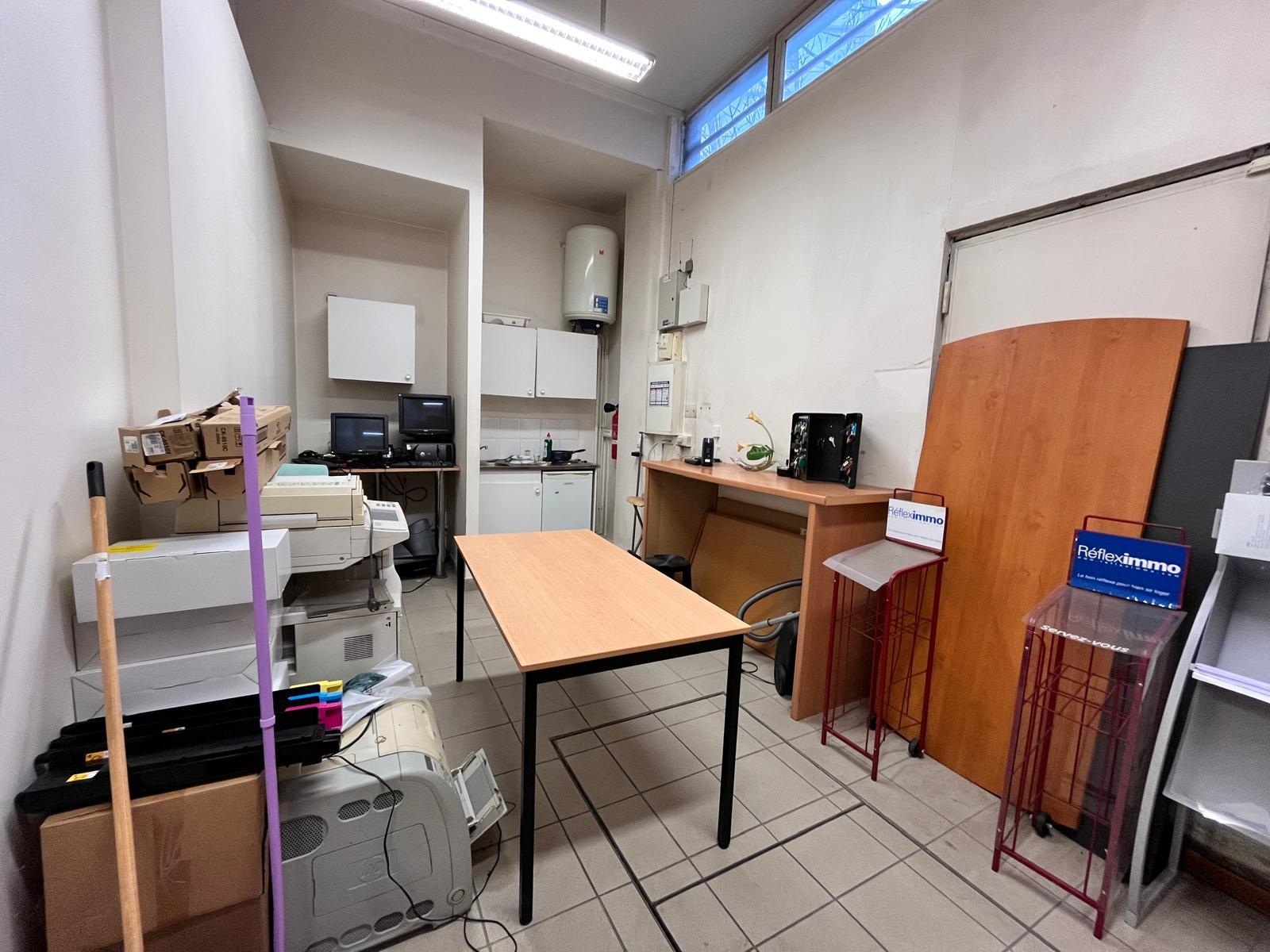 boutique à louer bobigny 9