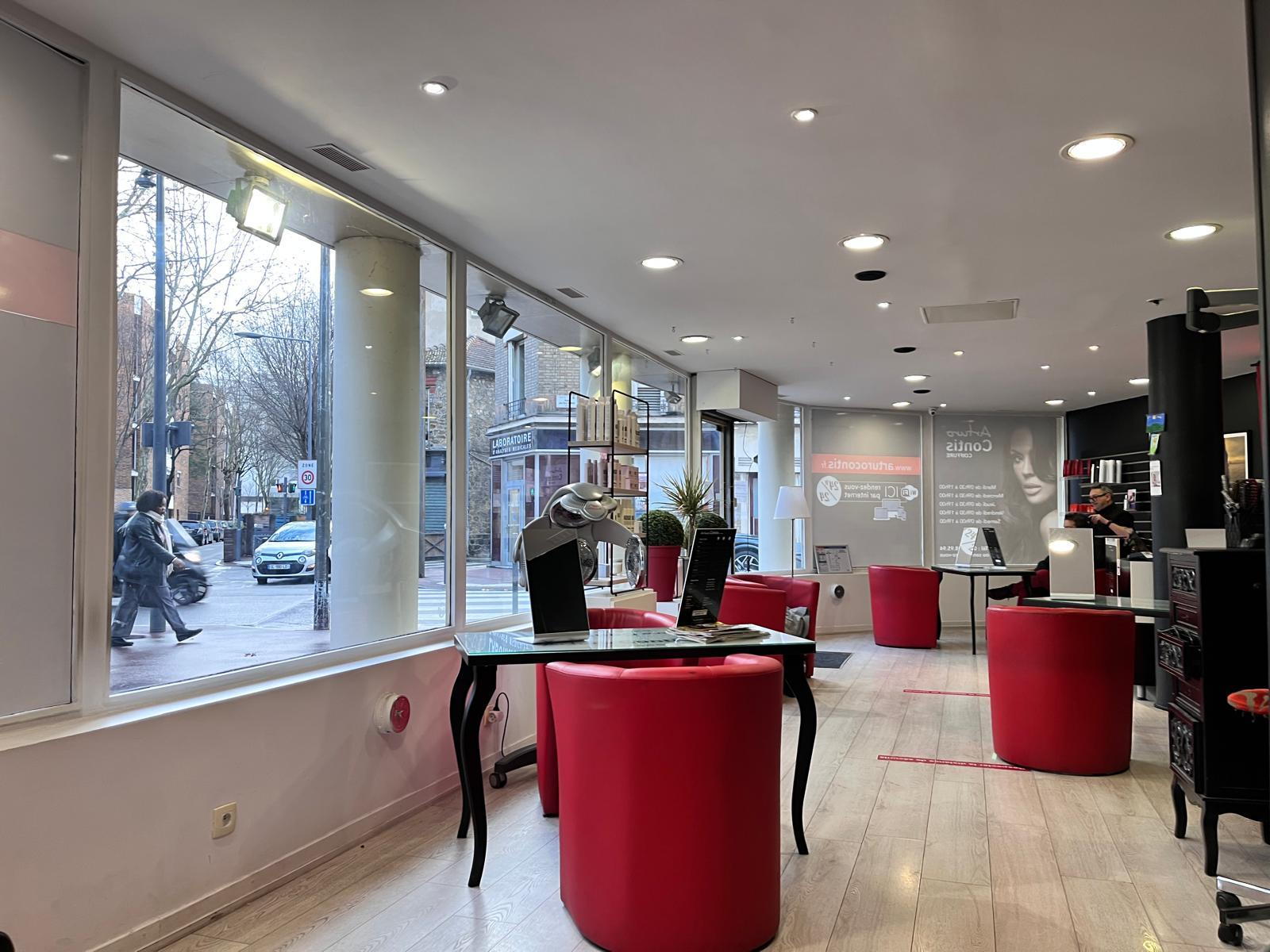 boutique à louer issy les moulineaux 9