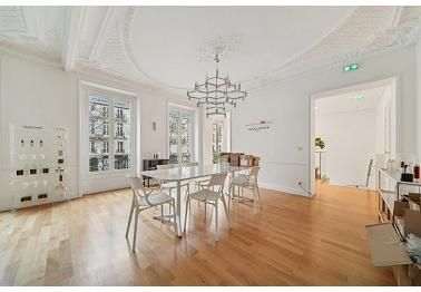 Bureaux à louer paris 8