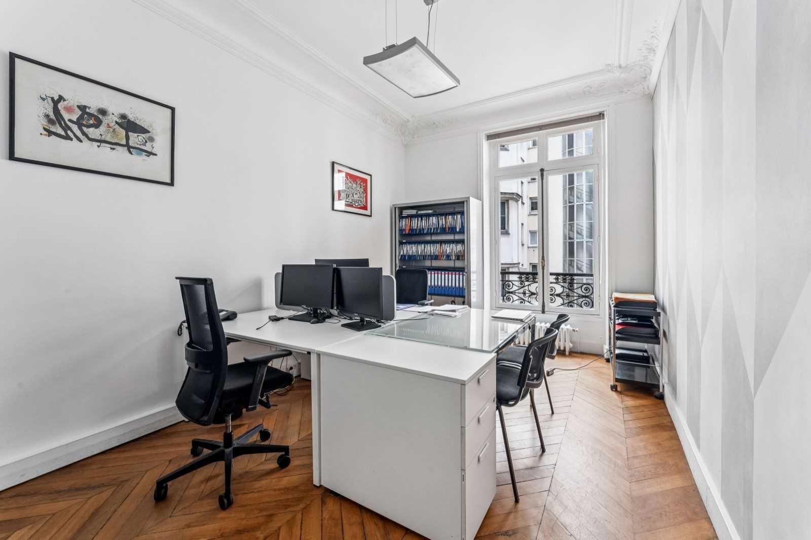 Bureaux à louer paris 9