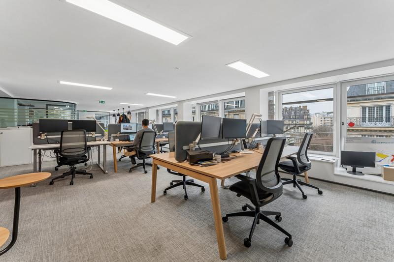 Bureaux à louer paris 8