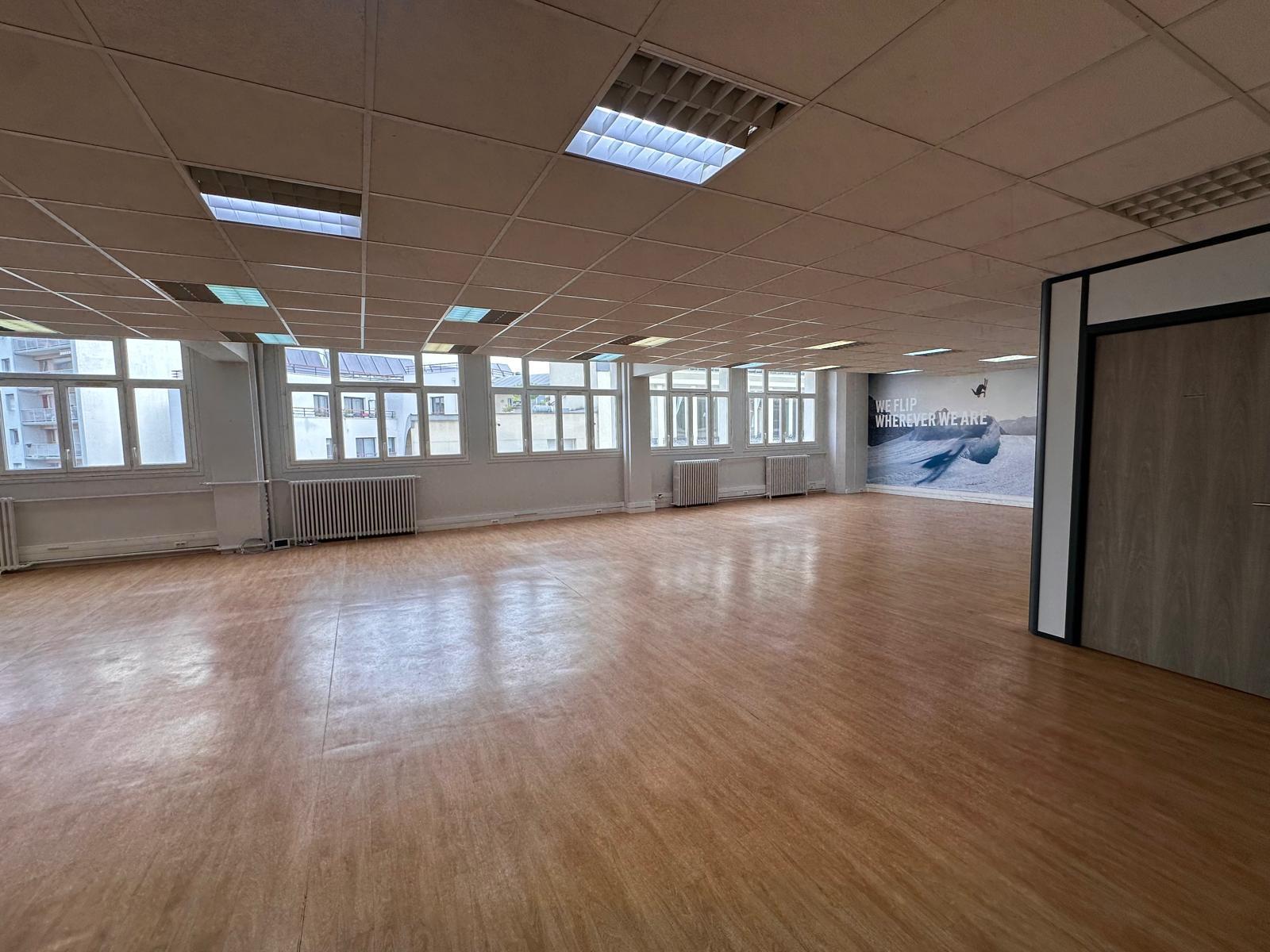 Bureaux à louer paris 7