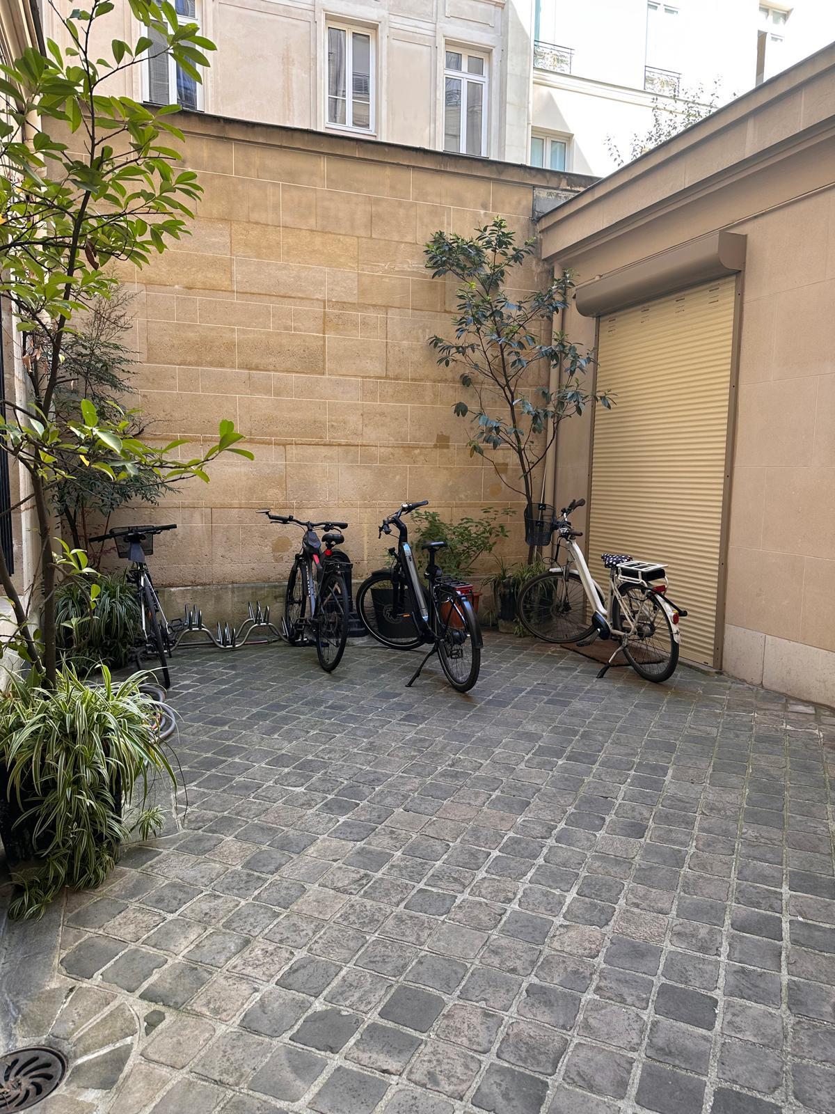 Bureaux à louer paris 9